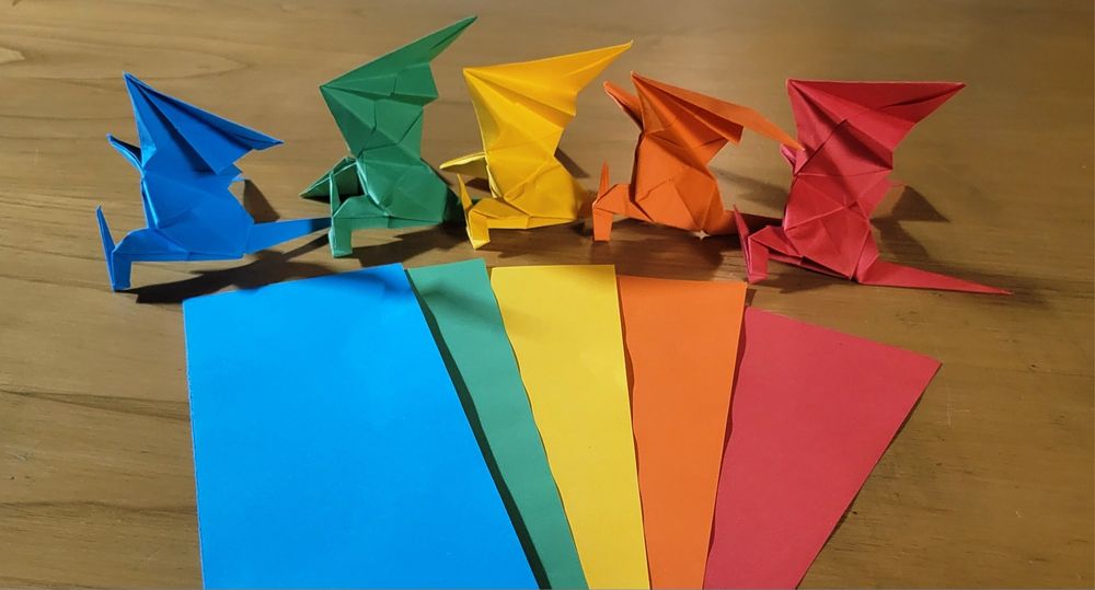 Decoração em Papel - Origami - Dragão Tradicional