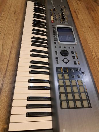 Syntezator Roland Fantom S