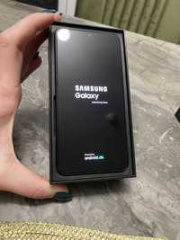 Telefon Samsung Galaxy S 22 czarny nieużywany
