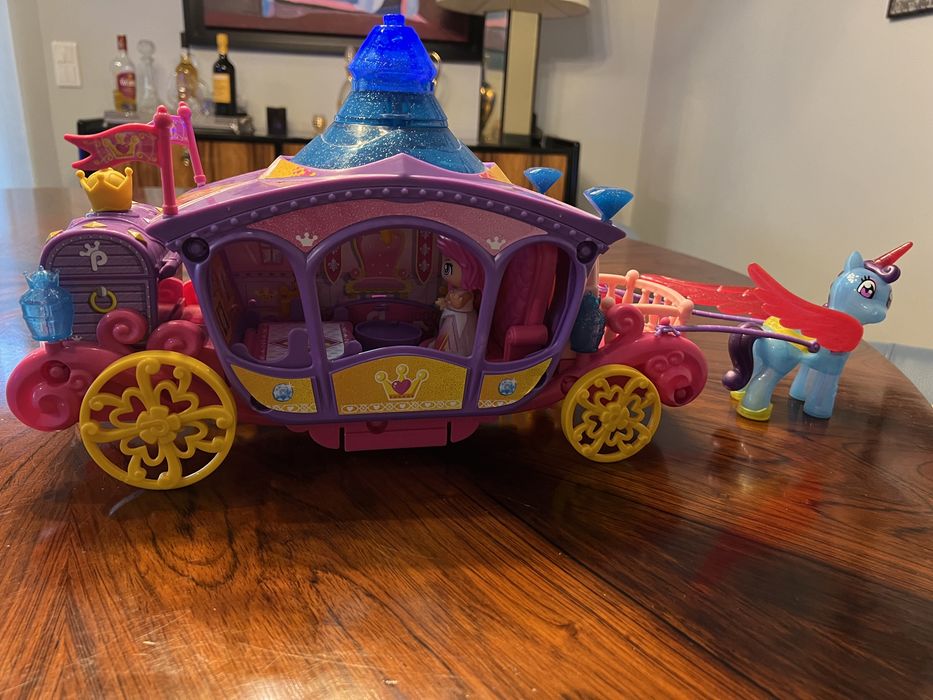 Pinypon Carruagem Rainha