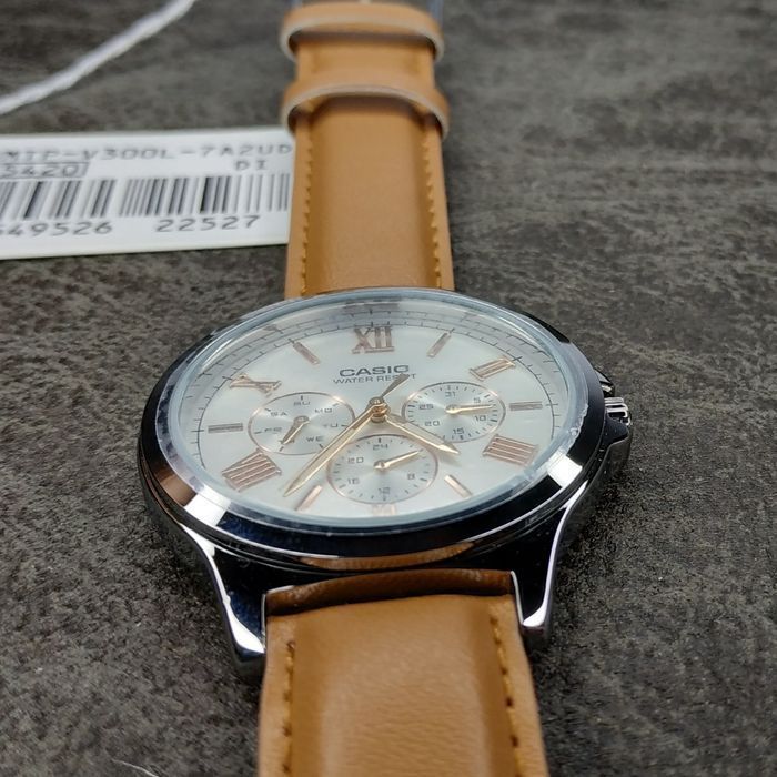 Годинник Casio MTP-V300L-7A2 Оригінал Гарантія Мужские часы