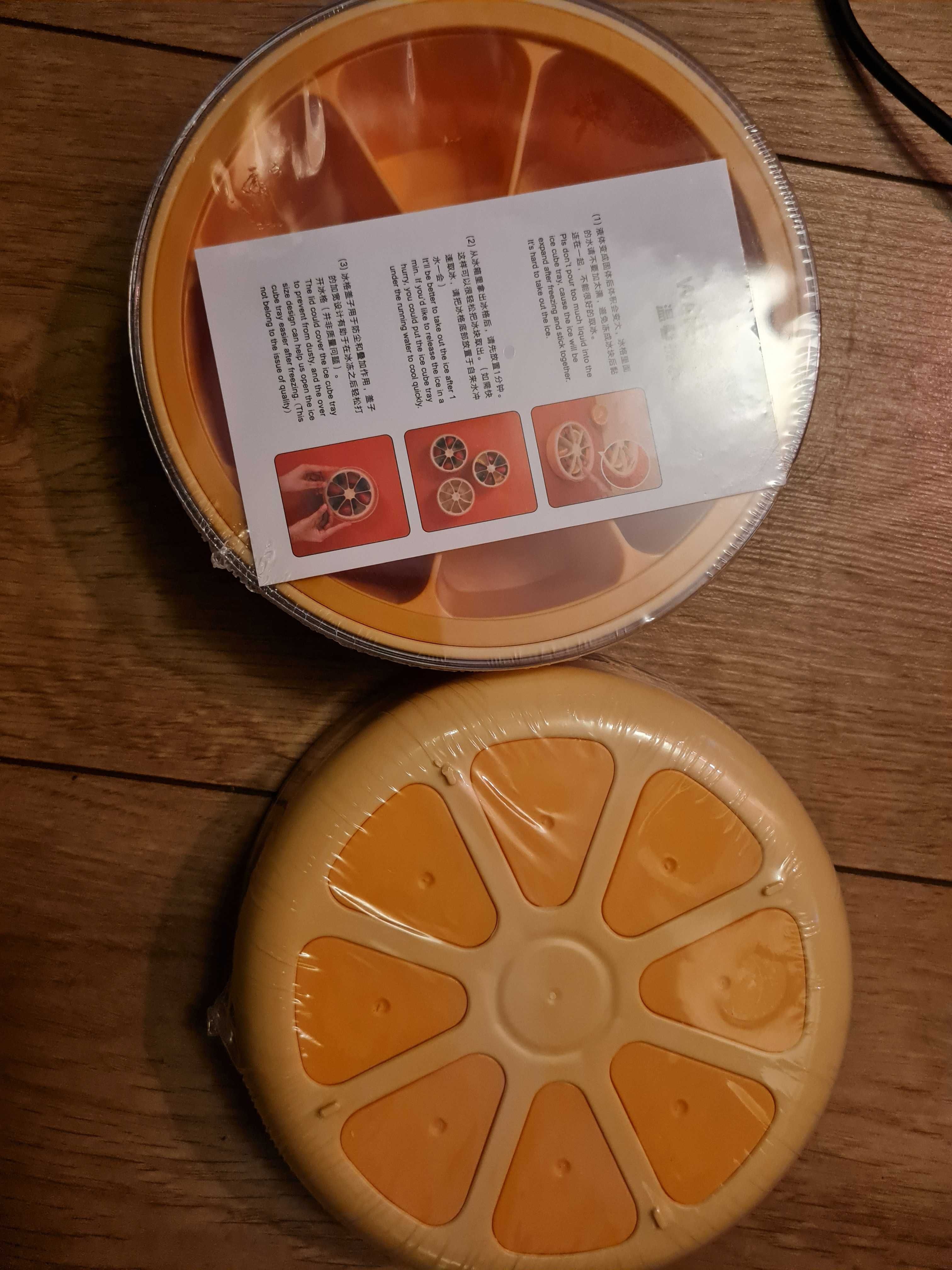 Pojemniki 2szt na kostki lodu do zamrażarki z pokrywką Mini kostkarka