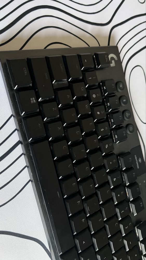 Ігрова Клавіатура logitech g915 tkl tactile