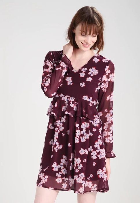 Sukienka Vero Moda