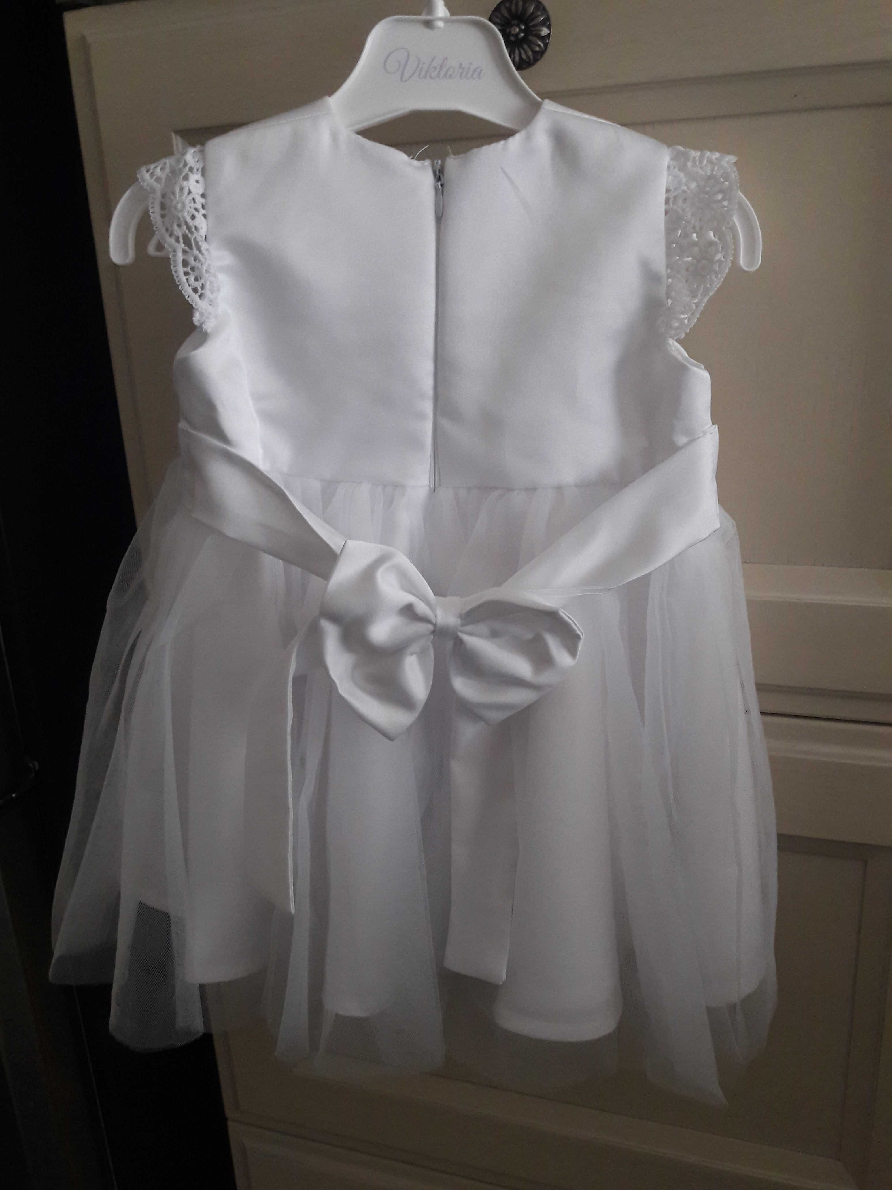 Sukienka biała do chrztu rozmiar 68