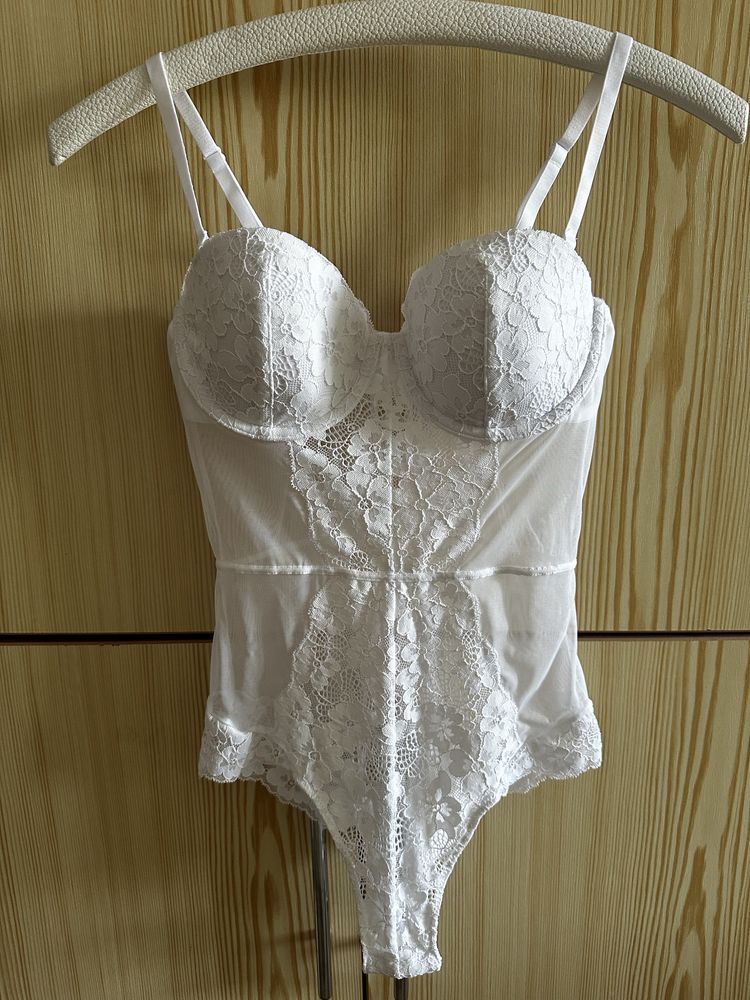 Кружевной боди белый h&m р.s