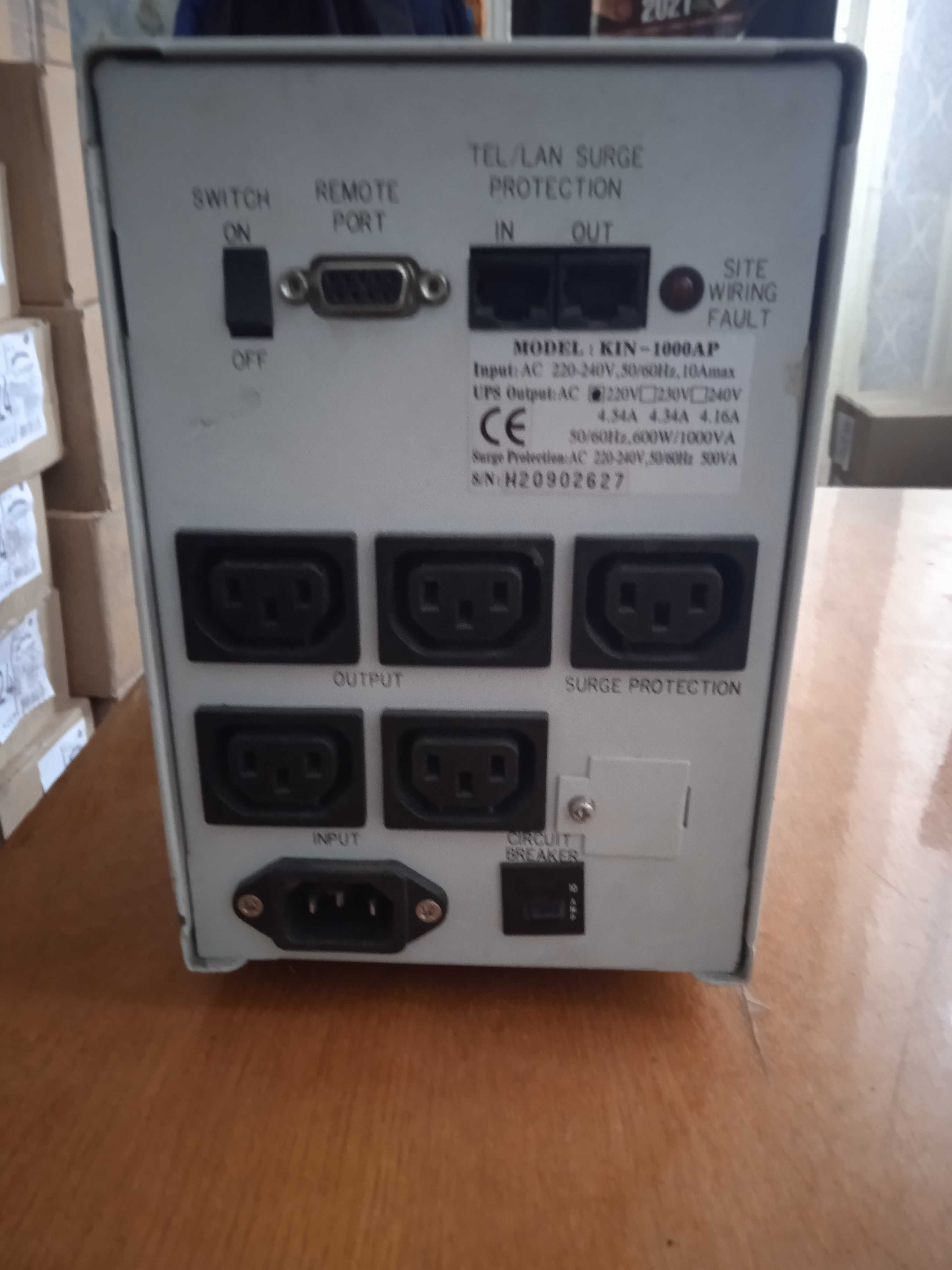 Безперебійник Powercom KIN-1000AP