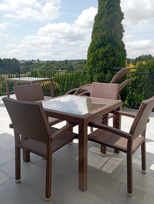 Meble ogrodowe rattan stół+4 krzesła.