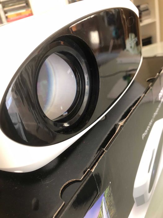 Projetor PRIXTON Picasso Wi-Fi — 9000 lúmens, Full HD (1920×1080)