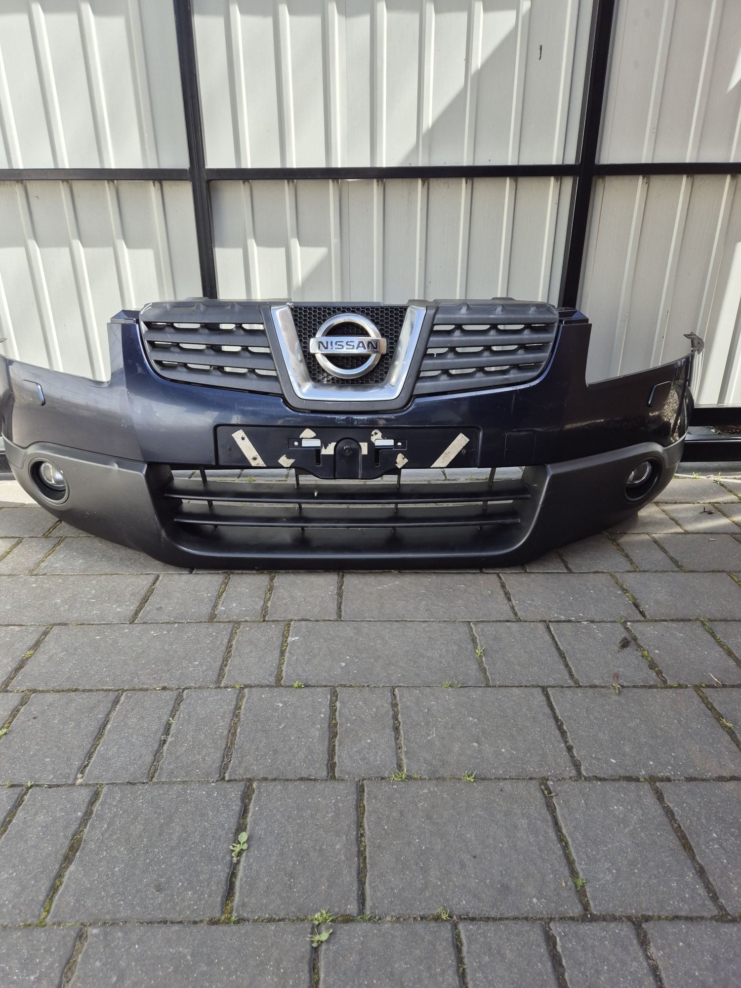 Zderzak przód przedni nissan qashqai j10 rok 2008 kod lak BW9 spryski