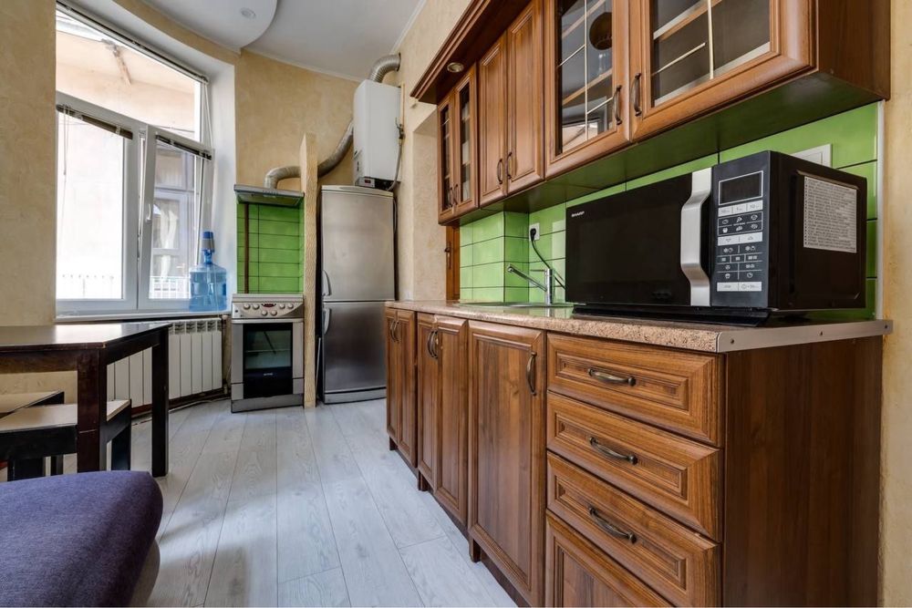 Продаж 1 к квартири в центрі міста. Вул. Дорошенка.