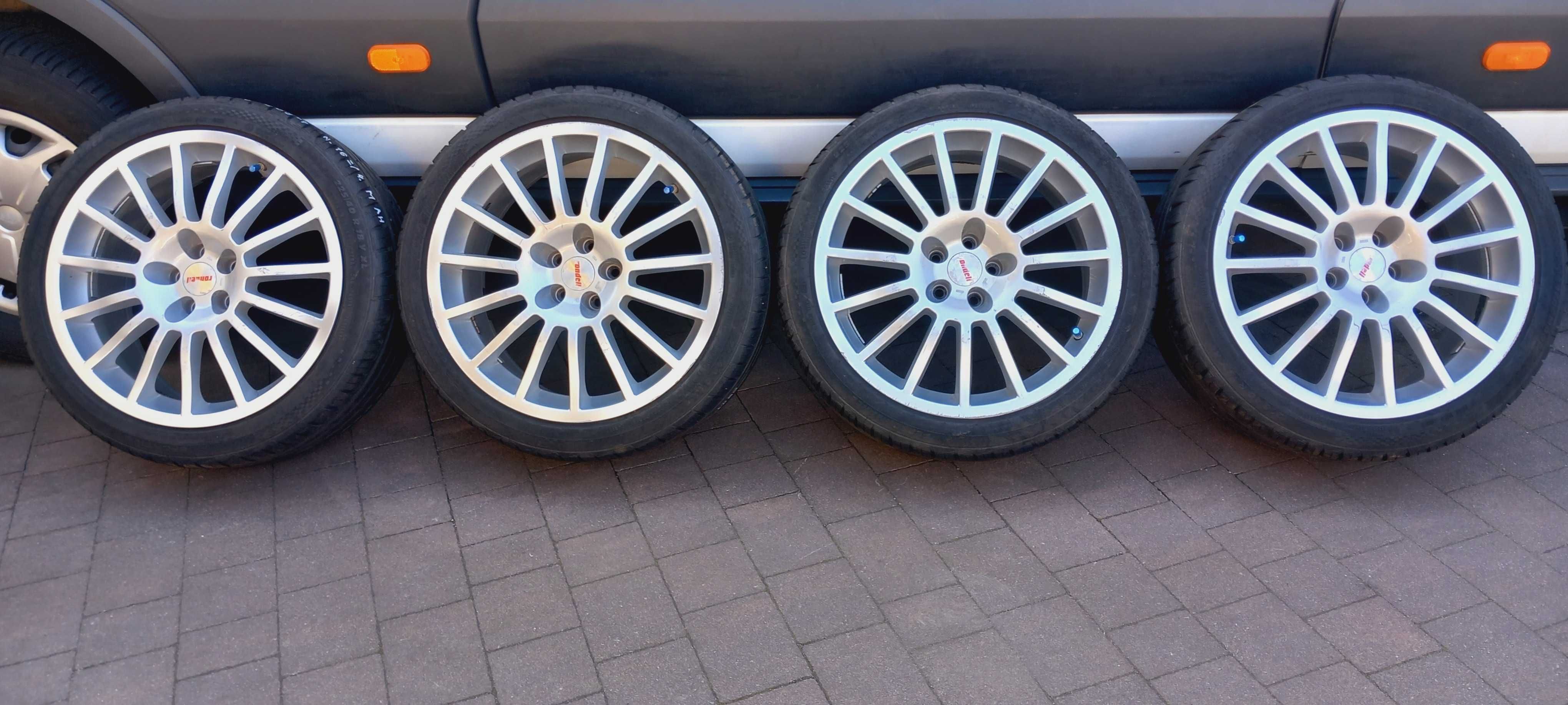 Koła lato VW, Skoda, Seat, Audi 8Jx18, 5x100, ET35 + 225/40R18, 2021r