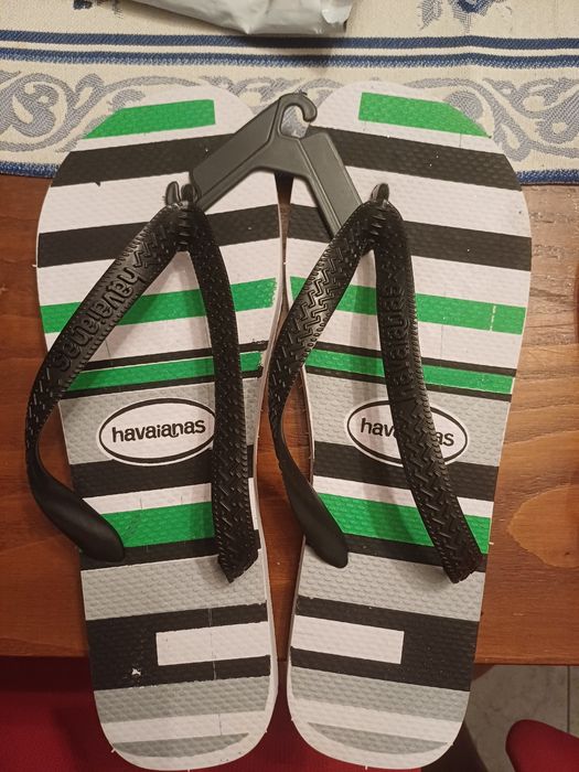 Vendo havaianas e ipanema