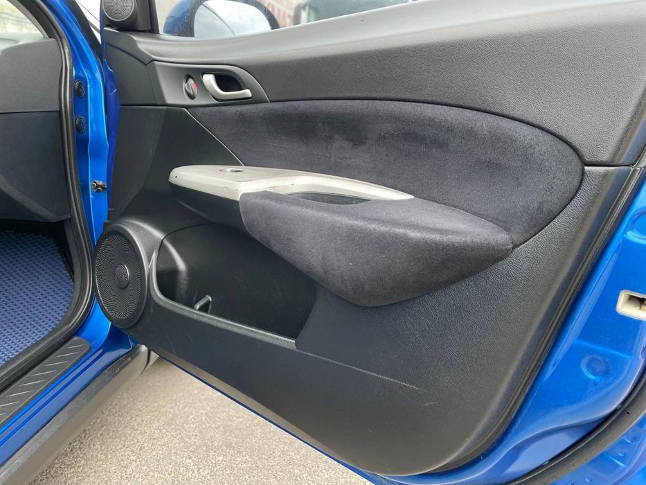 Honda Civic 5d 2006 року