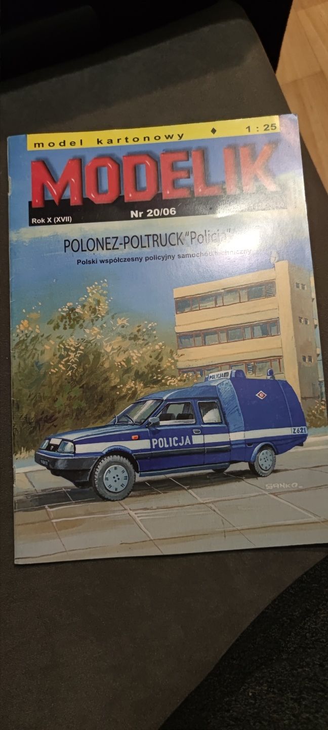 Model kartowy Polonez Truck Policja