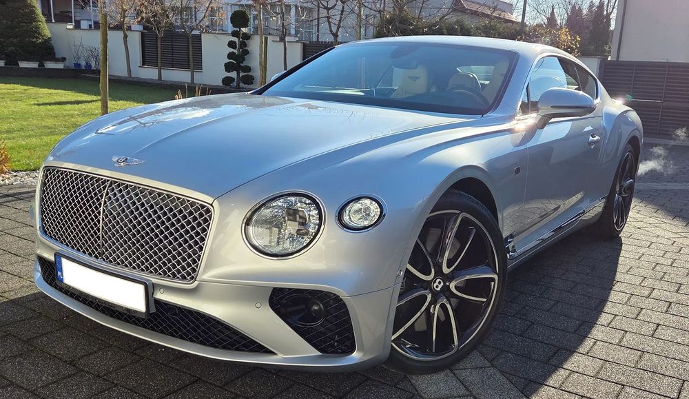 Bentley Continental GT Mały przebieg ,bogate wyposażenie ,samochód w stanie wzorowym