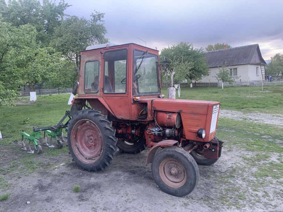 Продам трактор Т25