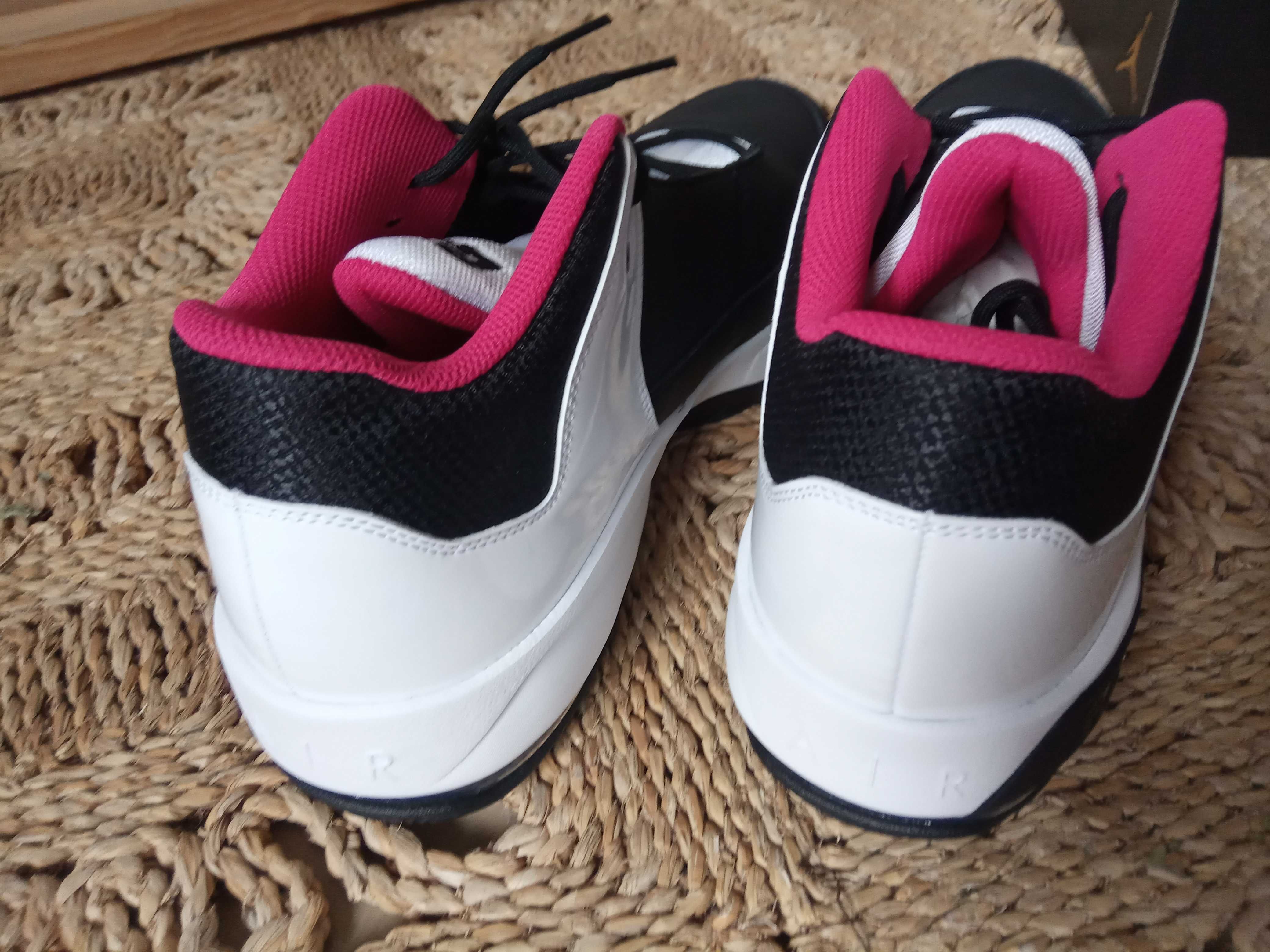 (r. 46/ us 12) Nike Jordan Max Aura 3 Black White Pink CZ4167,-004