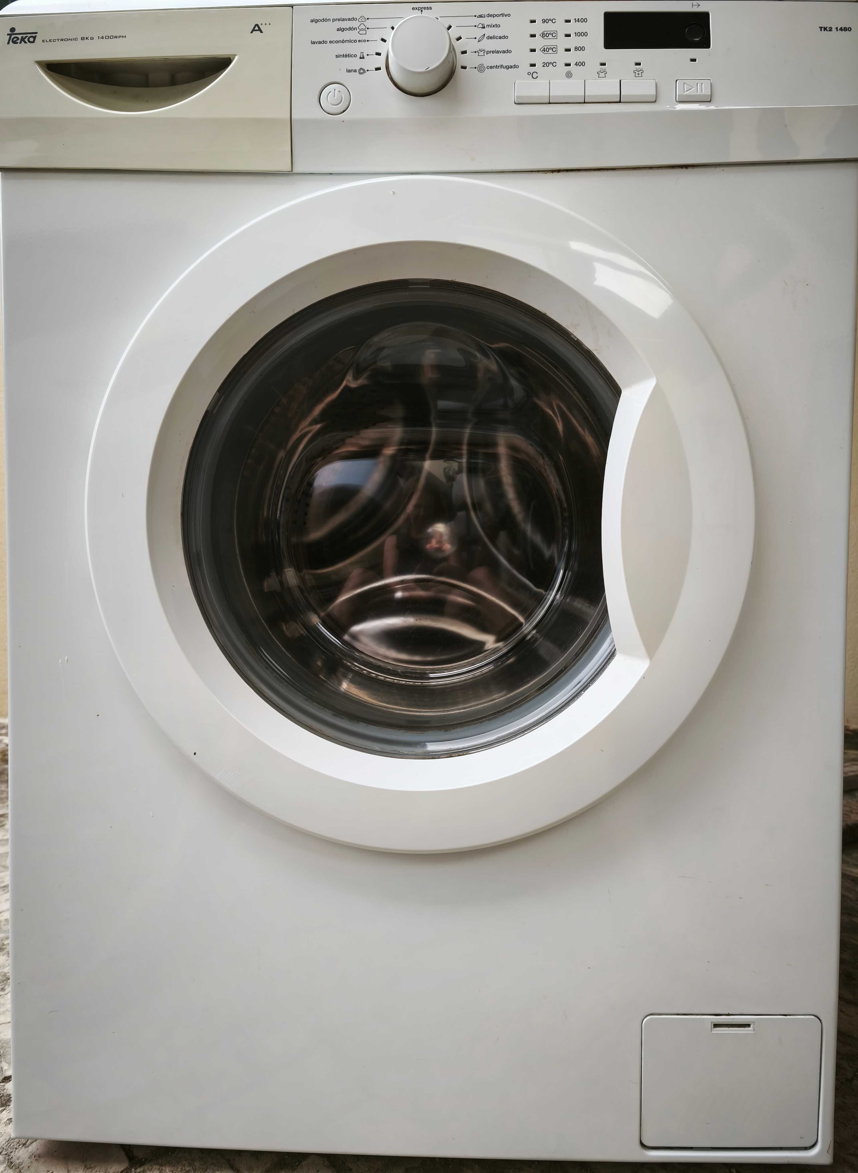 Máquina de lavar roupa Teka