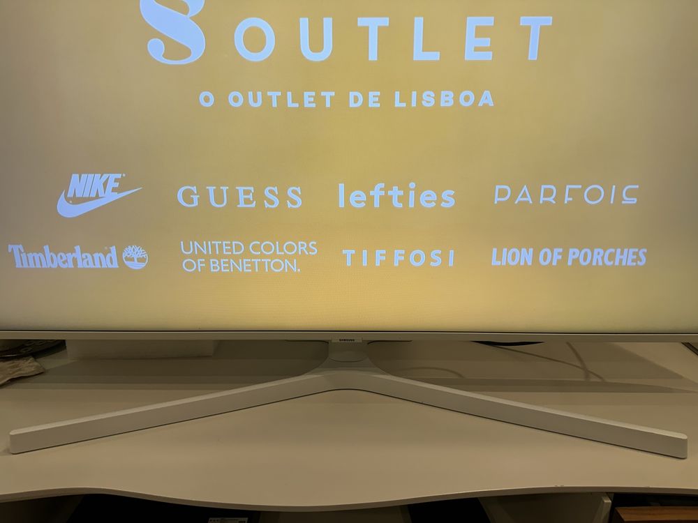 Televisão Samsung Modelo UE50RU7415U