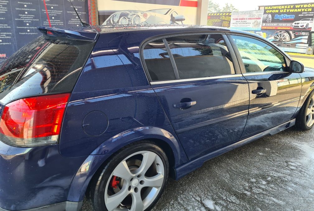 Opel Signum 3.2 V6 211km
