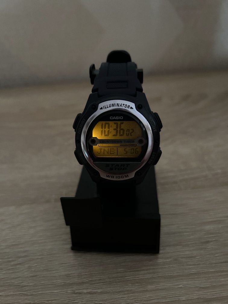 Casio W-756-1AVEF годинник