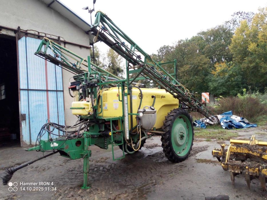 Sprzedam opryskiwacz marki Unia (Pilmet) szerokość robocza 21 metrów