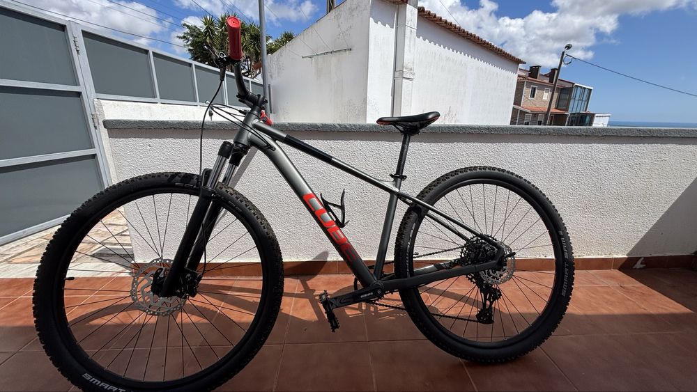 Bicicleta de montanha Cube Analog