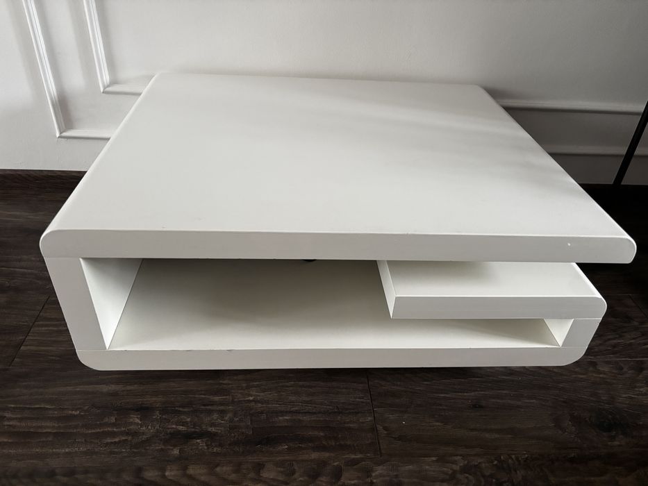 Stolik kawowy robiony przez stolarza