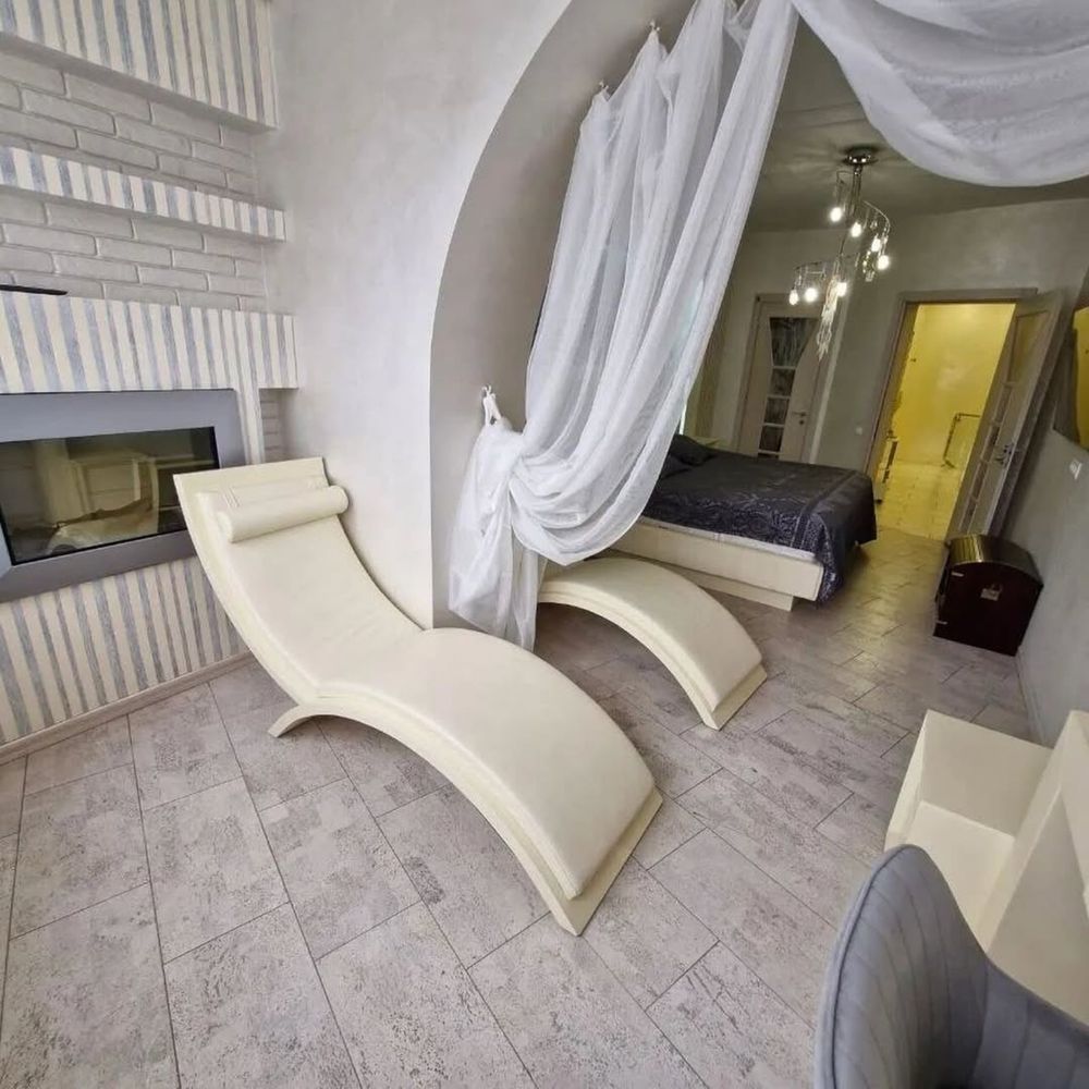 Продам 3-комн.квартиру 153 м.кв. Ремонт.В центре. Созидатель. Гоголя.