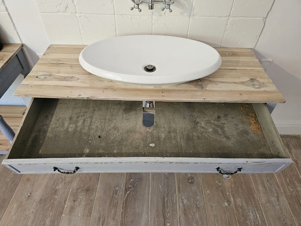 Szafka pod umywalkę shabby chic prowansalska  dostepne dwie sztuki