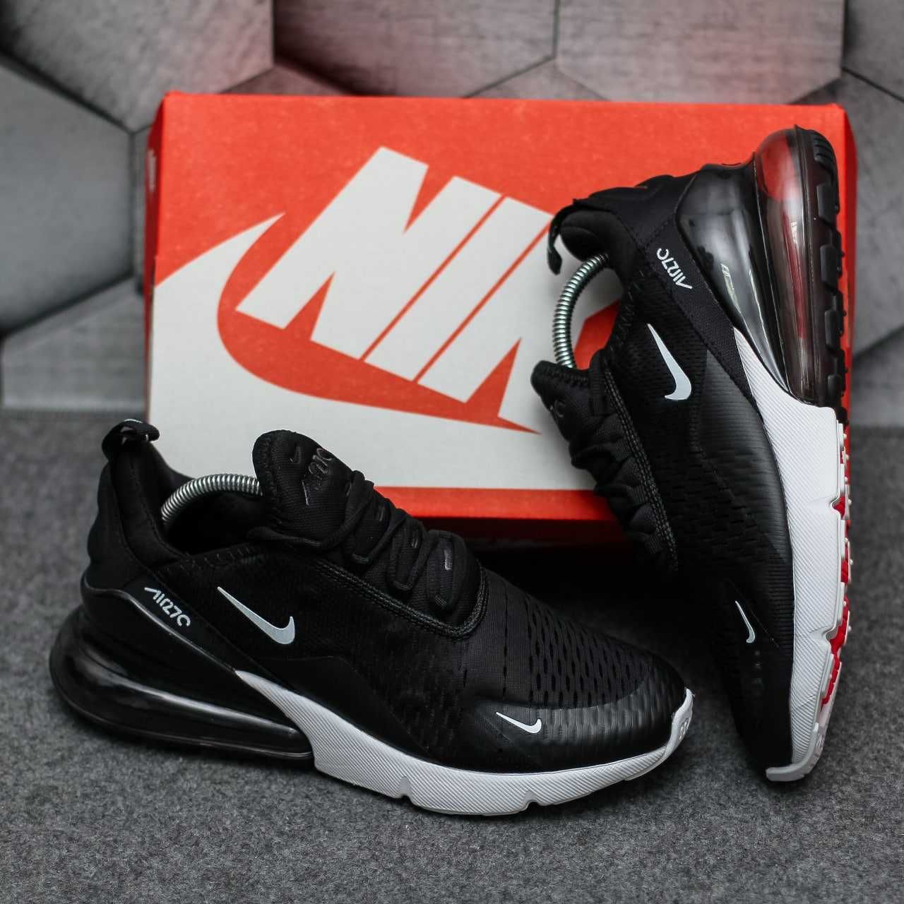 Чоловічі кросівки Nike Air Max 270 чорний 2231 НОВИЗНА ЛІТО