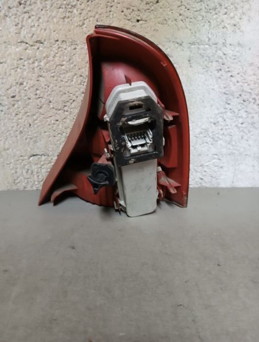 Farolim renault clio 2000