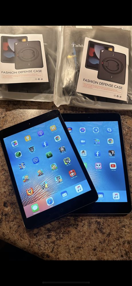 Tablet iPad Apple Retina. - 2 sztuki