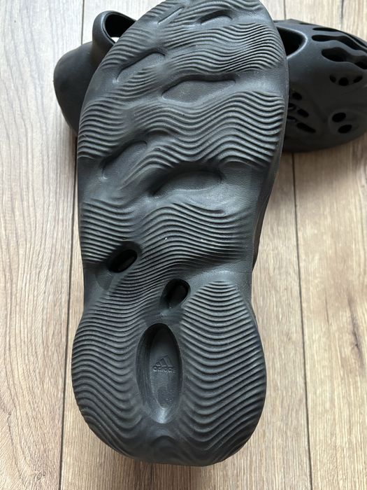 Yeezy foam runner czarne