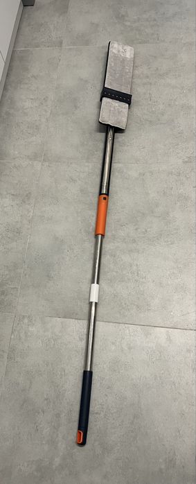 Mop z wyciskaczem płaski obrotowy