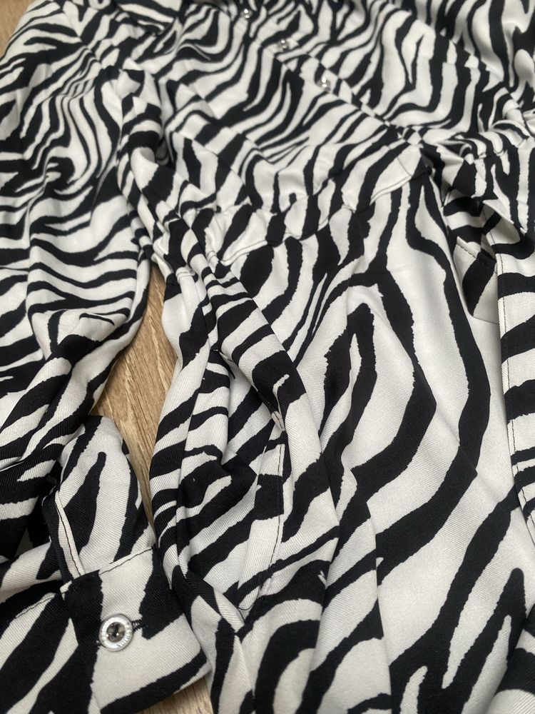 Comshe długa Sukienka szmizjerka zebra koszulowa guziki 36 S