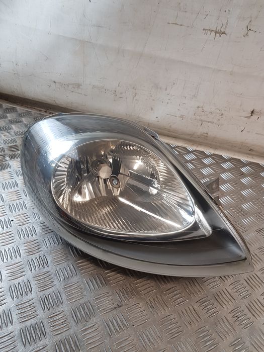 Lampa Prawa Przód 91165720 Opel Vivaro A 02R- Europa