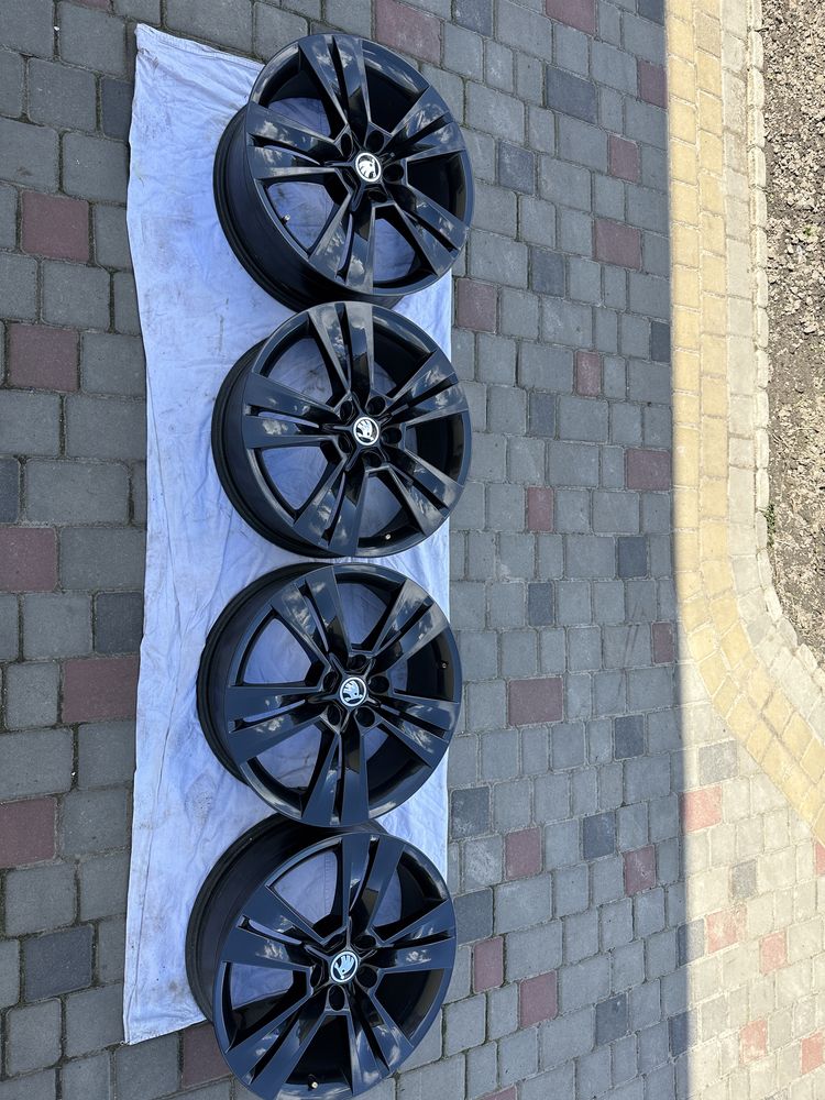 Дискі 5*112 7.J ET45 Skoda