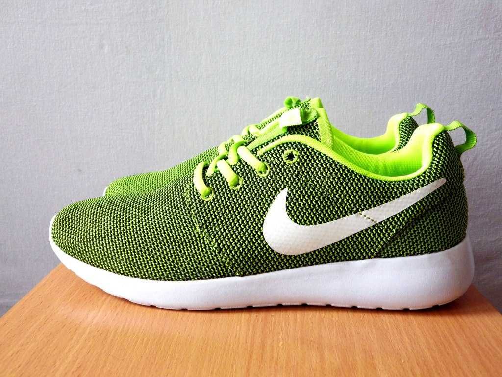 Кроссовки лёгкие Nike Roshe Run летние зелёные