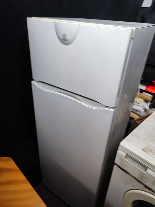 Frigorífico (não funciona)