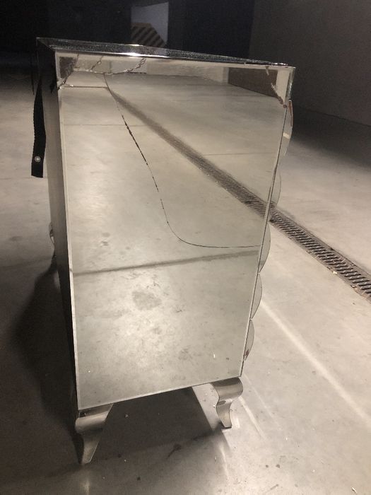 Komoda , szufladami styl nowoczesny *opis