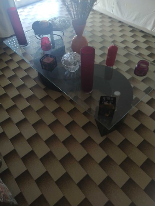 Vendo jogo de sala para desocupar espaço