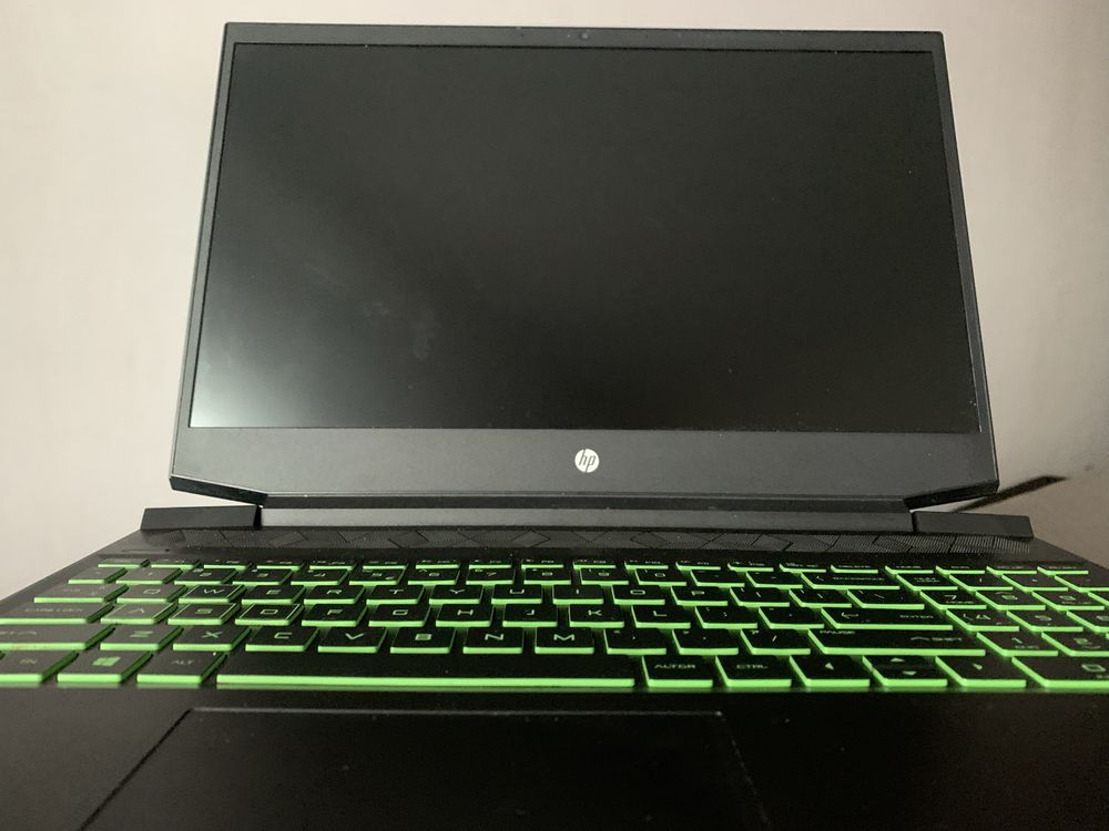 HP Pavilion Gaming R5-3550H/16GB/512 GTX1650