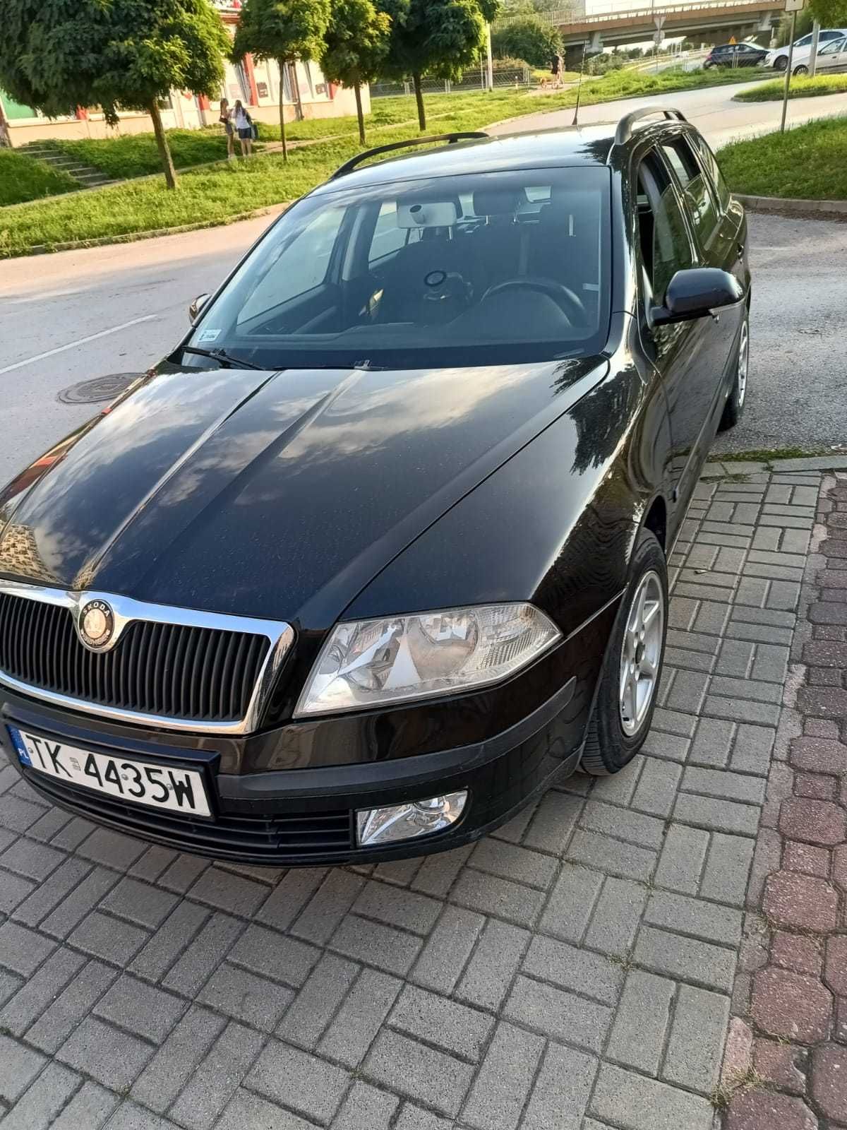 Skoda octavia 2007 kombi, czarna, hak, alufelgi