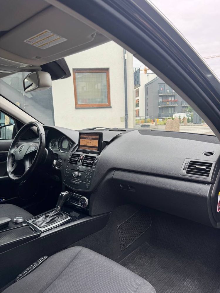 Mercedes C-class 2.2 diesel automat