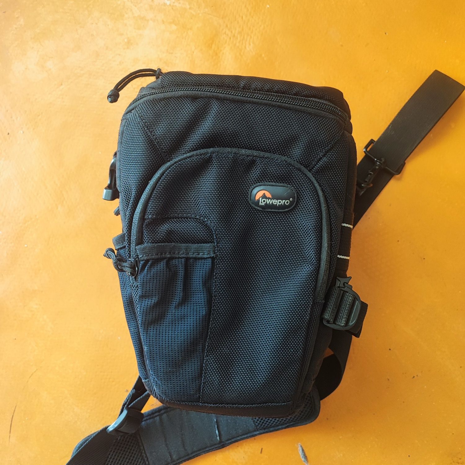 Lowepro toploader 70