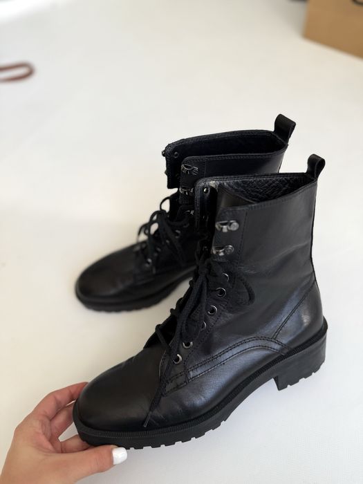 Черевики з натуральної шкіри Massimo Dutti