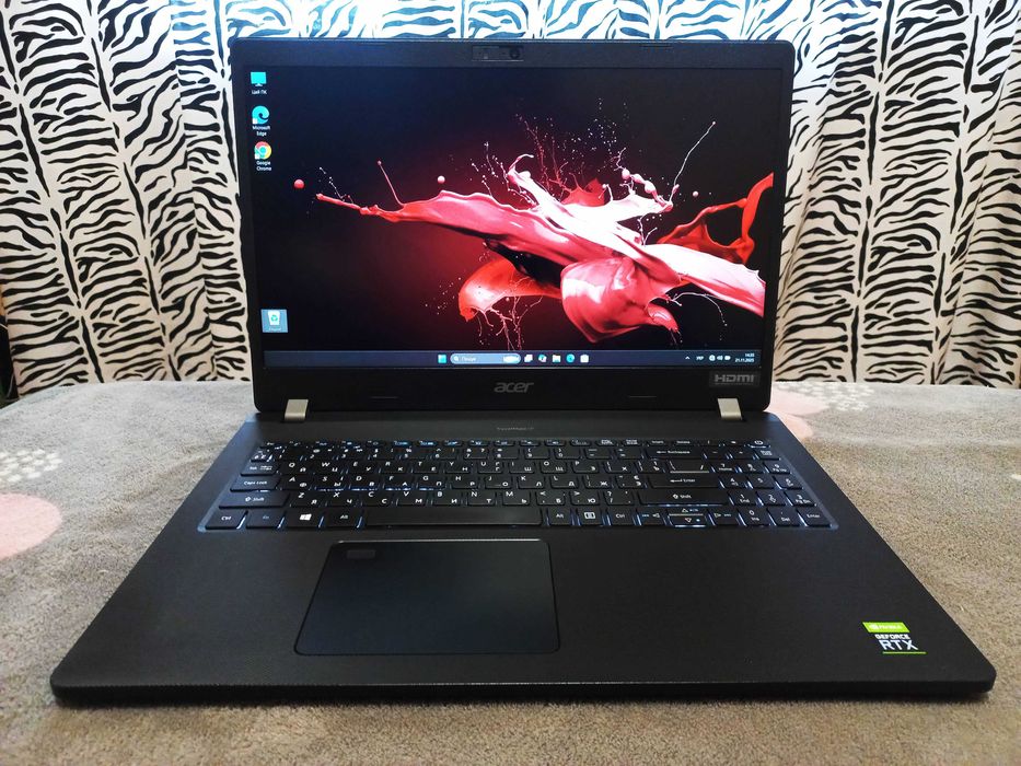 Игровой Видео RTX 2050 (4 ГБ)   Core i7 10710U/  32 RAM/  Acer 772Y