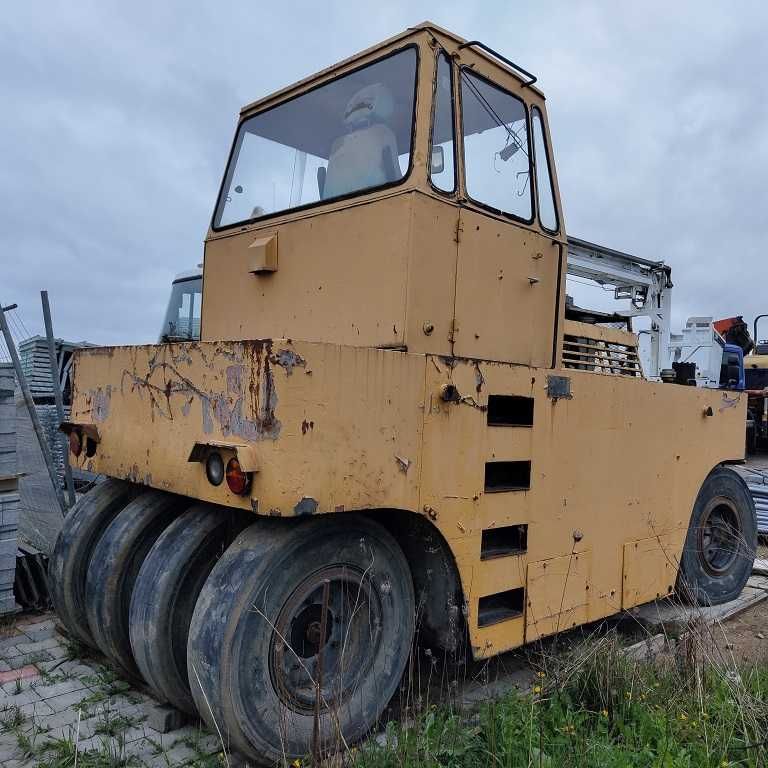 walec drogowy stavostroj GRW 101